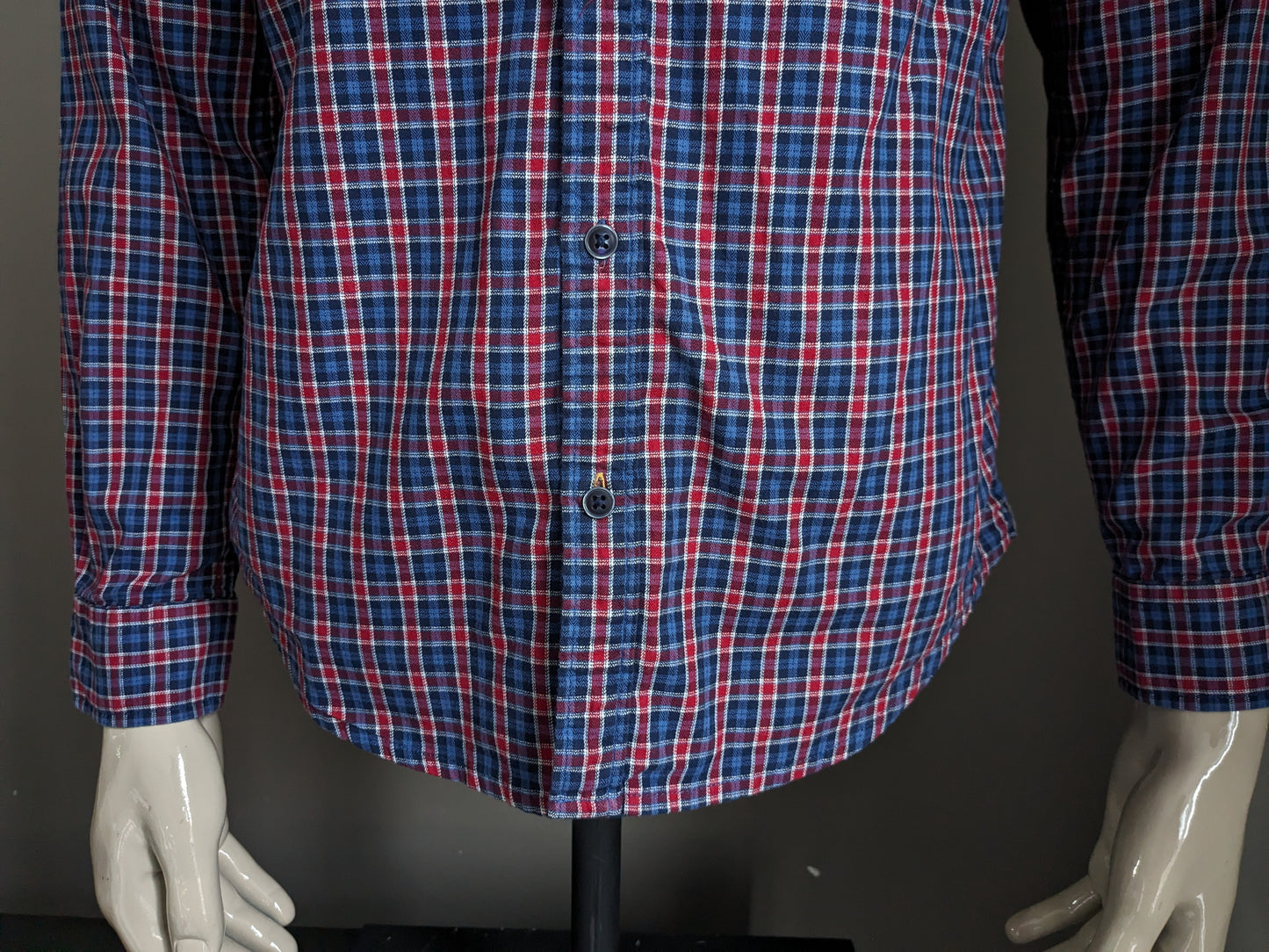 Chemise Esprit. Bleu Rouge Noir coché. Taille M. Coupe régulière.