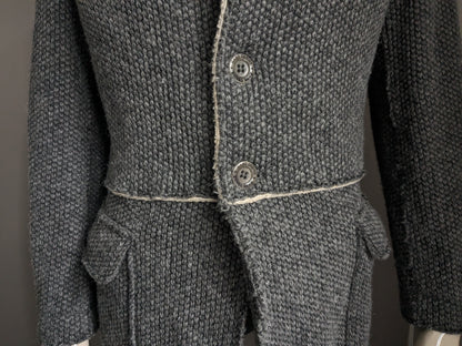 Hans Ubbink Wollen mantel / jas. Grijs voelbaar motief. Warm gevoerd. Maat 48 / M. 70% Wol.