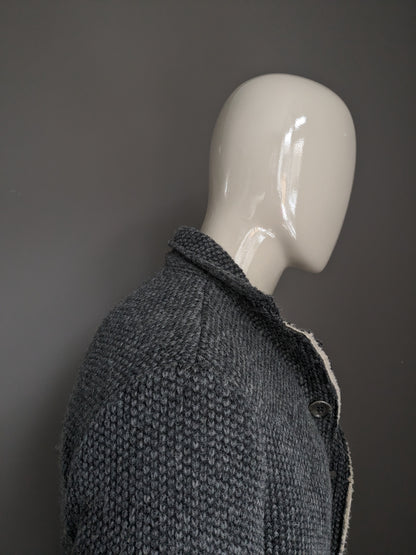 Hans Ubbink Wollen mantel / jas. Grijs voelbaar motief. Warm gevoerd. Maat 48 / M. 70% Wol.