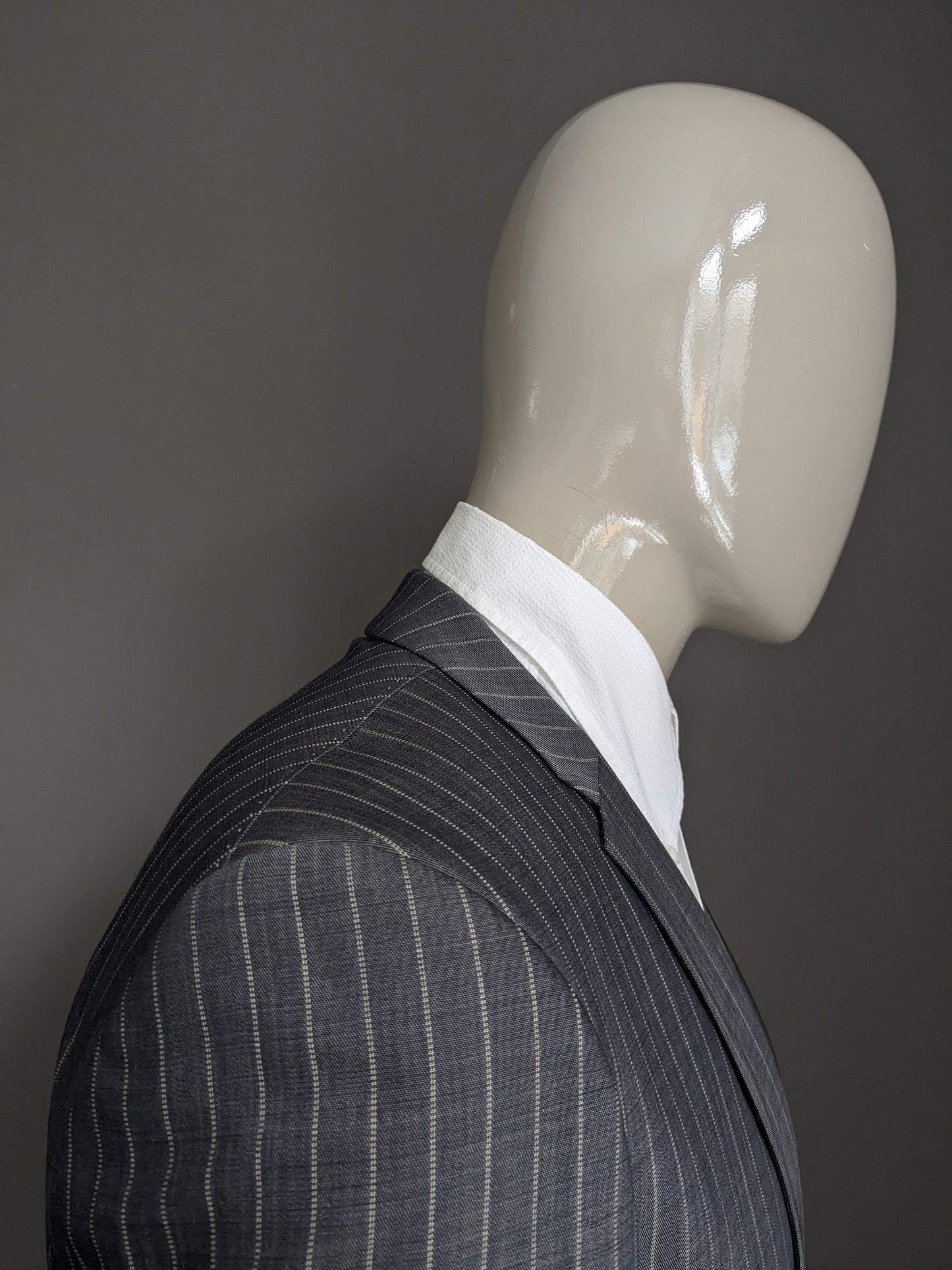 Veste en laine Hans Ubbink. Gris Beige rayé. Taille 52/L.
