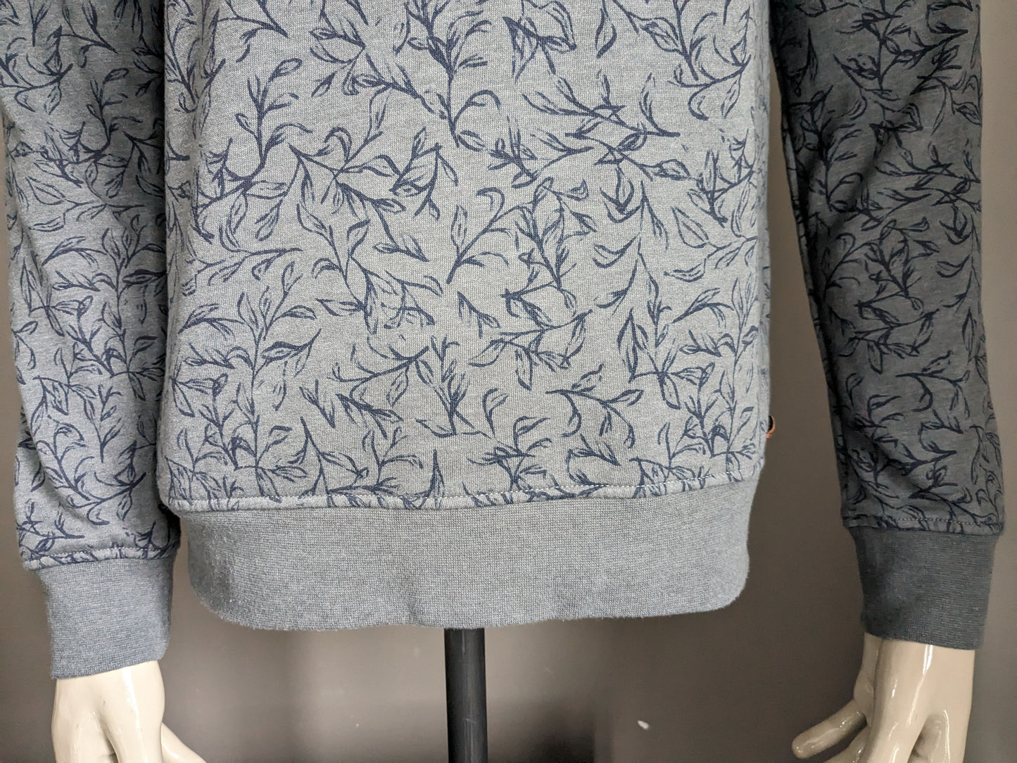 Pull pilote. Motif Feuille Gris Bleu. Taille M.