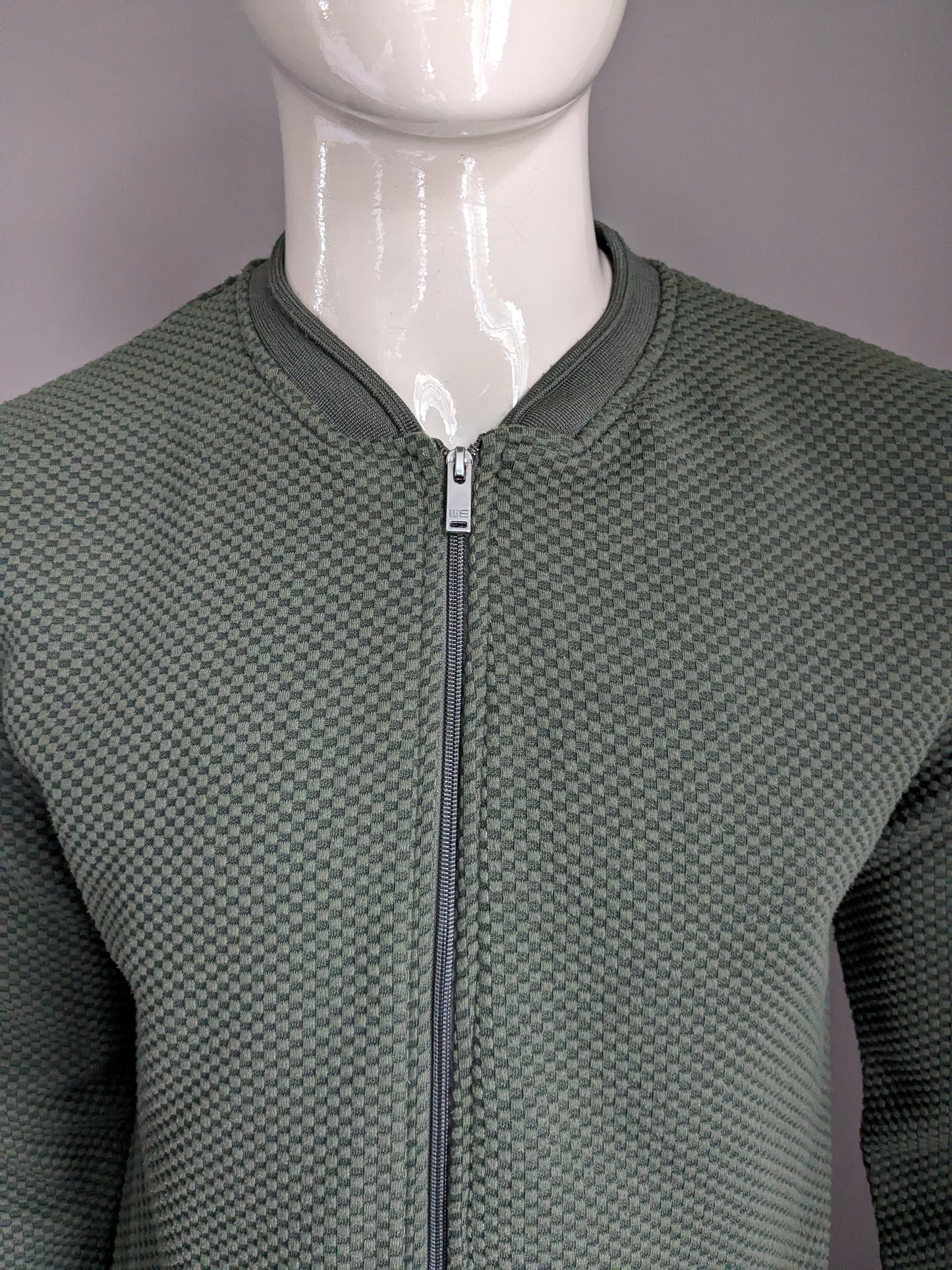 WE Fashion vest. Donker Groen voelbaar motief. Maat L.