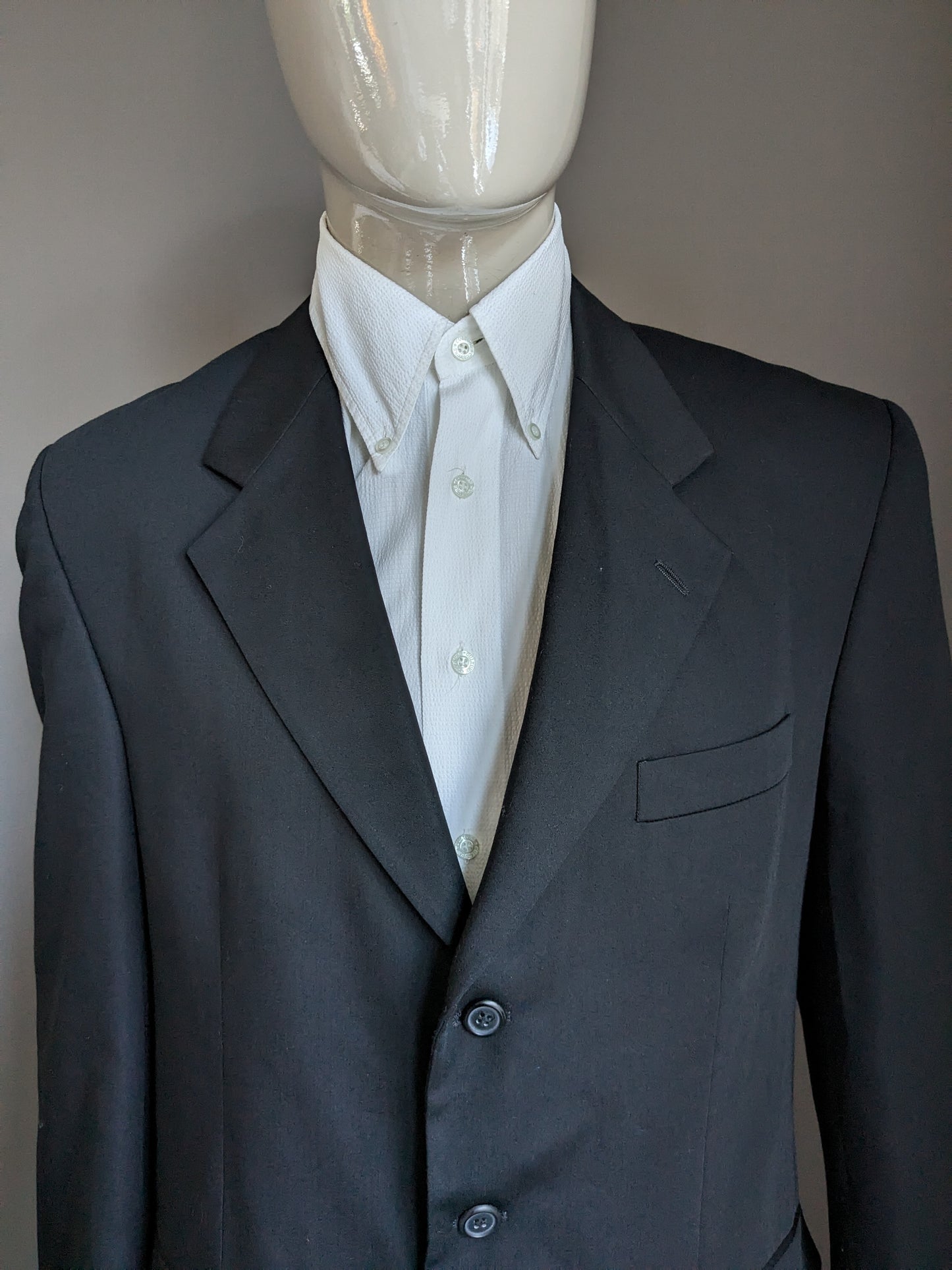 Burtons Anzugjacke. Schwarz gefärbt. Größe 52 / L. Normal.