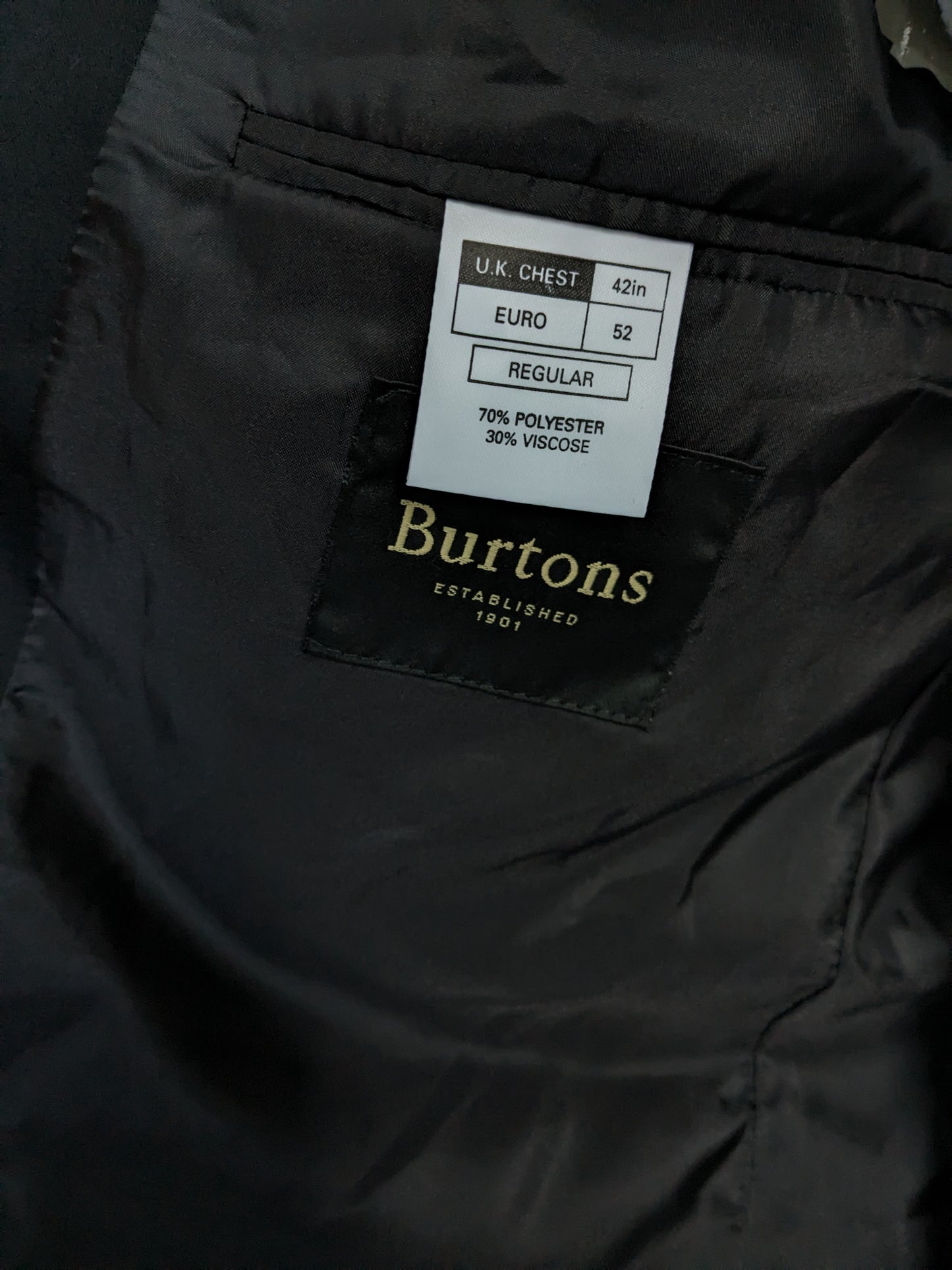 Burtons Jacke. Schwarz gefärbt. Größe 52 / L. regulär.