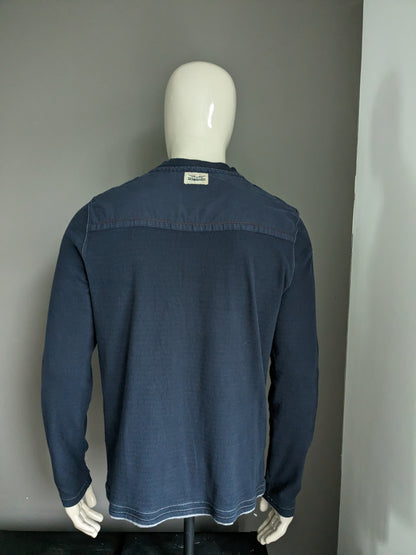 PME Legend dunne trui met knoopjes. Donker Blauw gekleurd. Maat L.