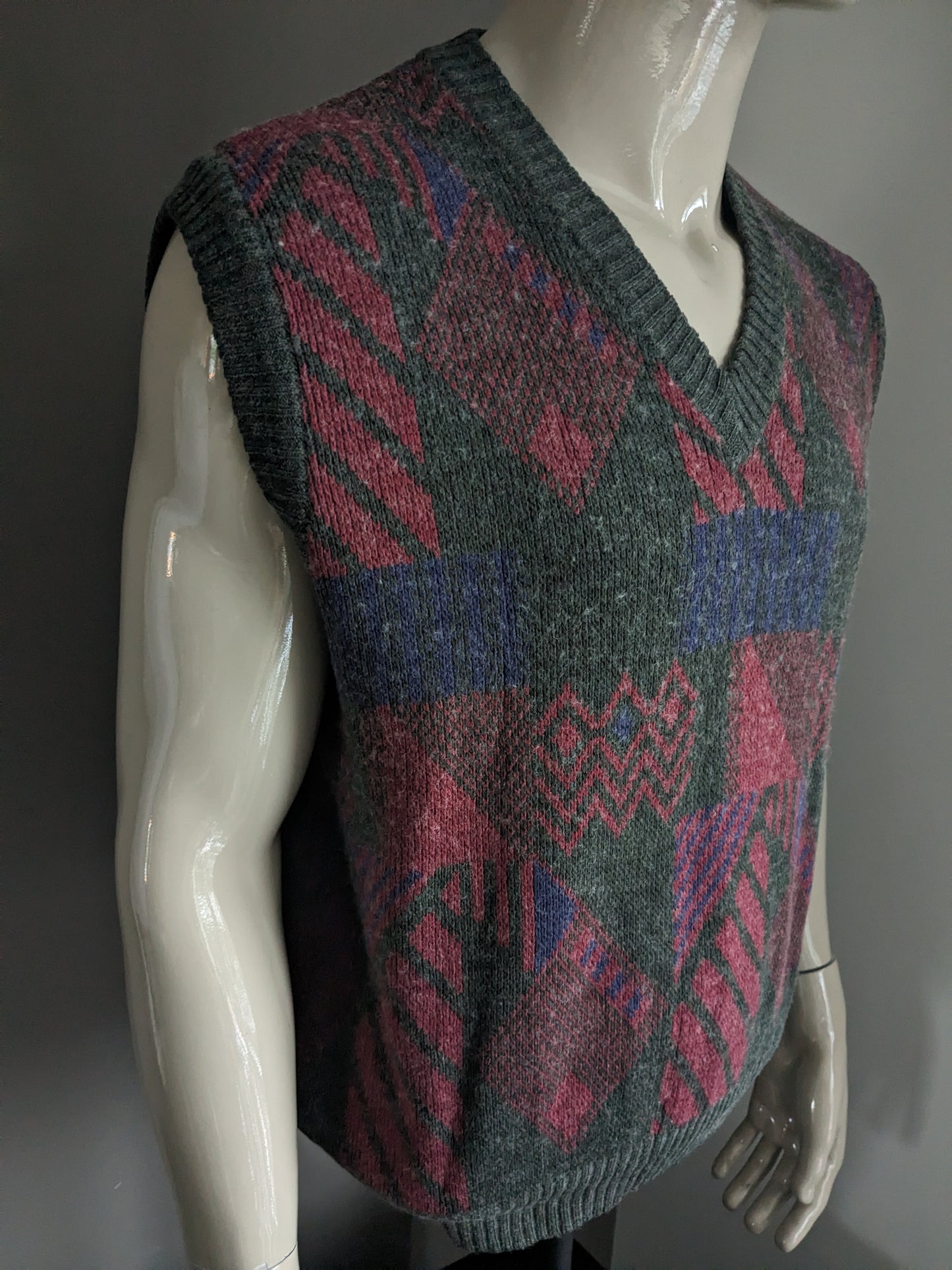 Vintage wool spencer. Gray red purple colored. Size XL. 30% wool.