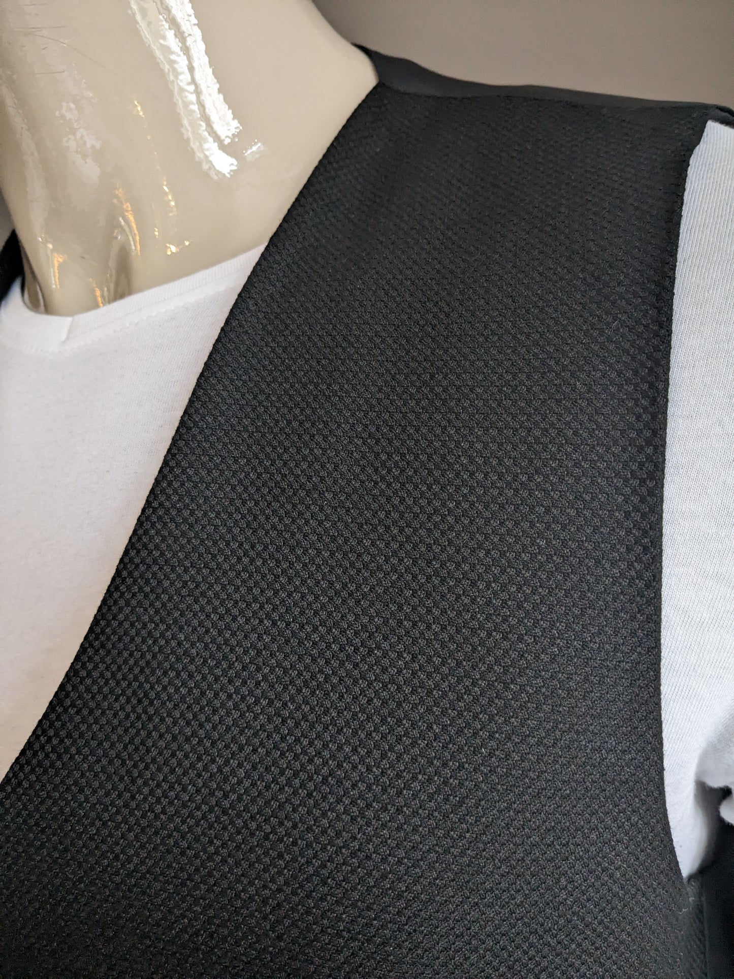 Double Breasted gilet. Zwart motief. Maat XL