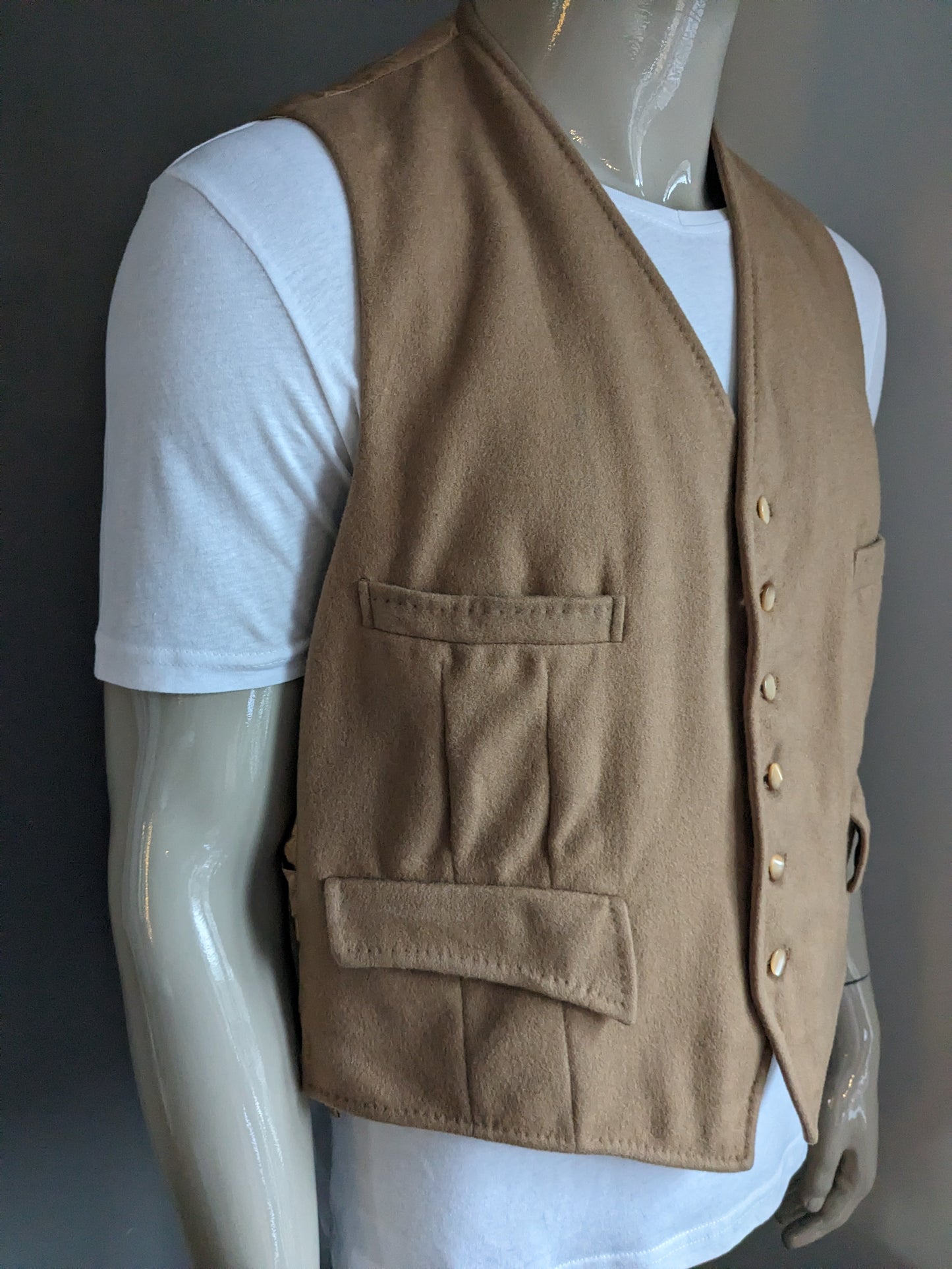 Strachan & Co Ltd Woolen Gilet. Camel brown colored. Size XL.