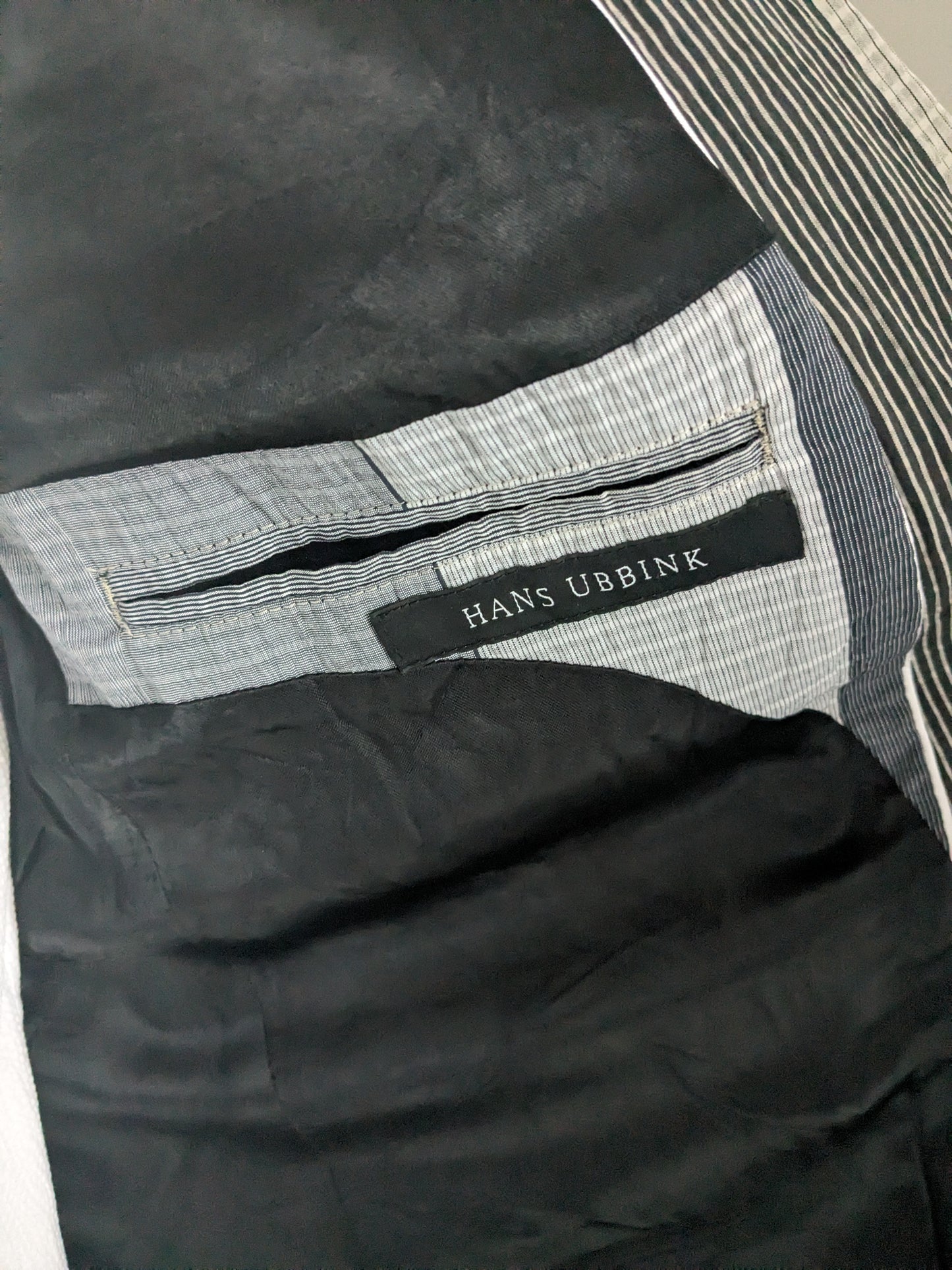 Hans Ubbink jacket. Gray Blue Beige tactile motif. Size 52 / L.