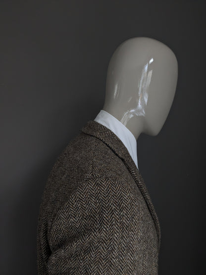 Veda Menswear Harris Tweed colbert. Bruin Beige visgraat motief. Maat 25. (50 / M).