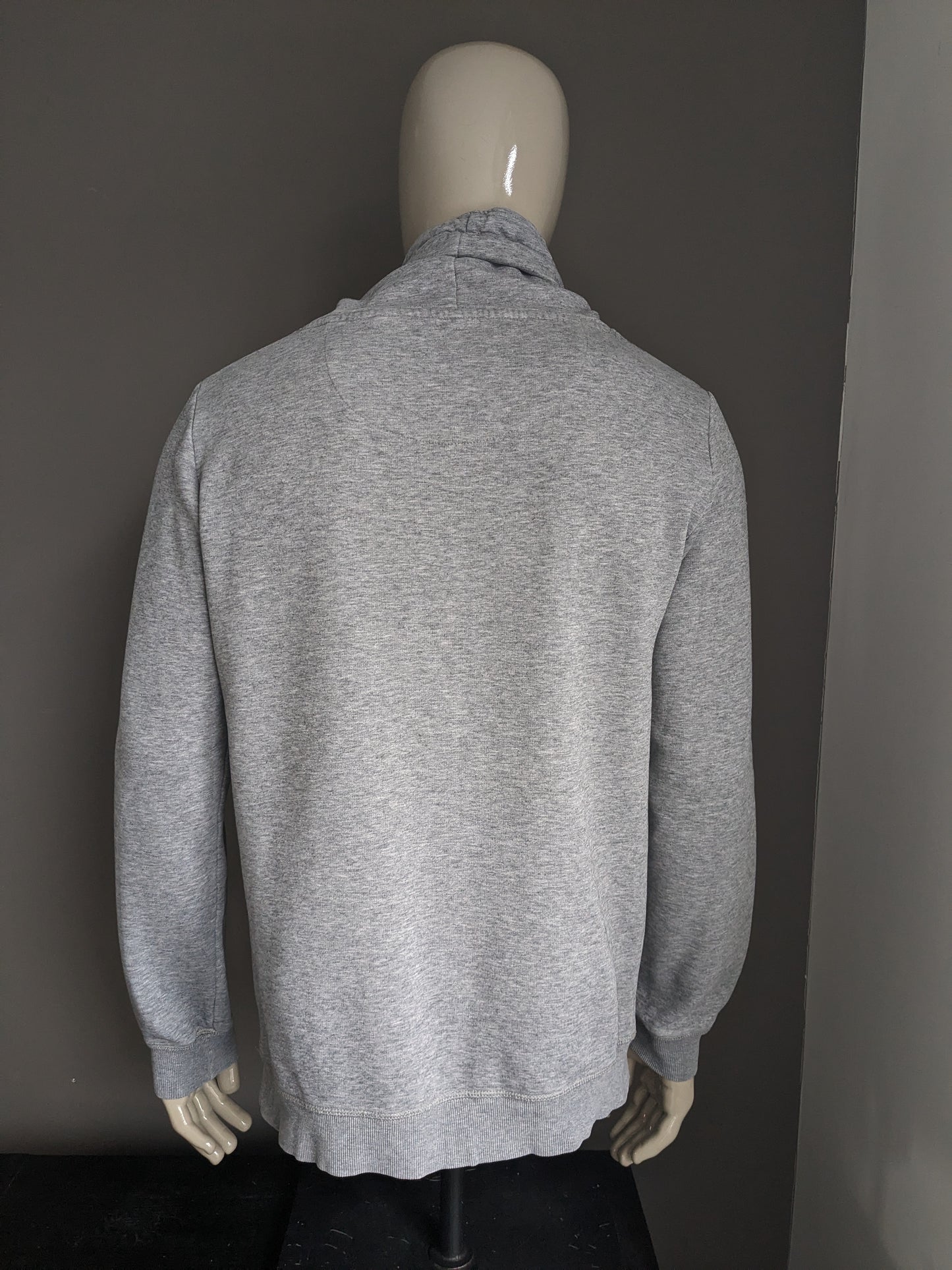 EDC-Pullover mit sportlichem Rollkragen. Grau gemischt. Größe L.