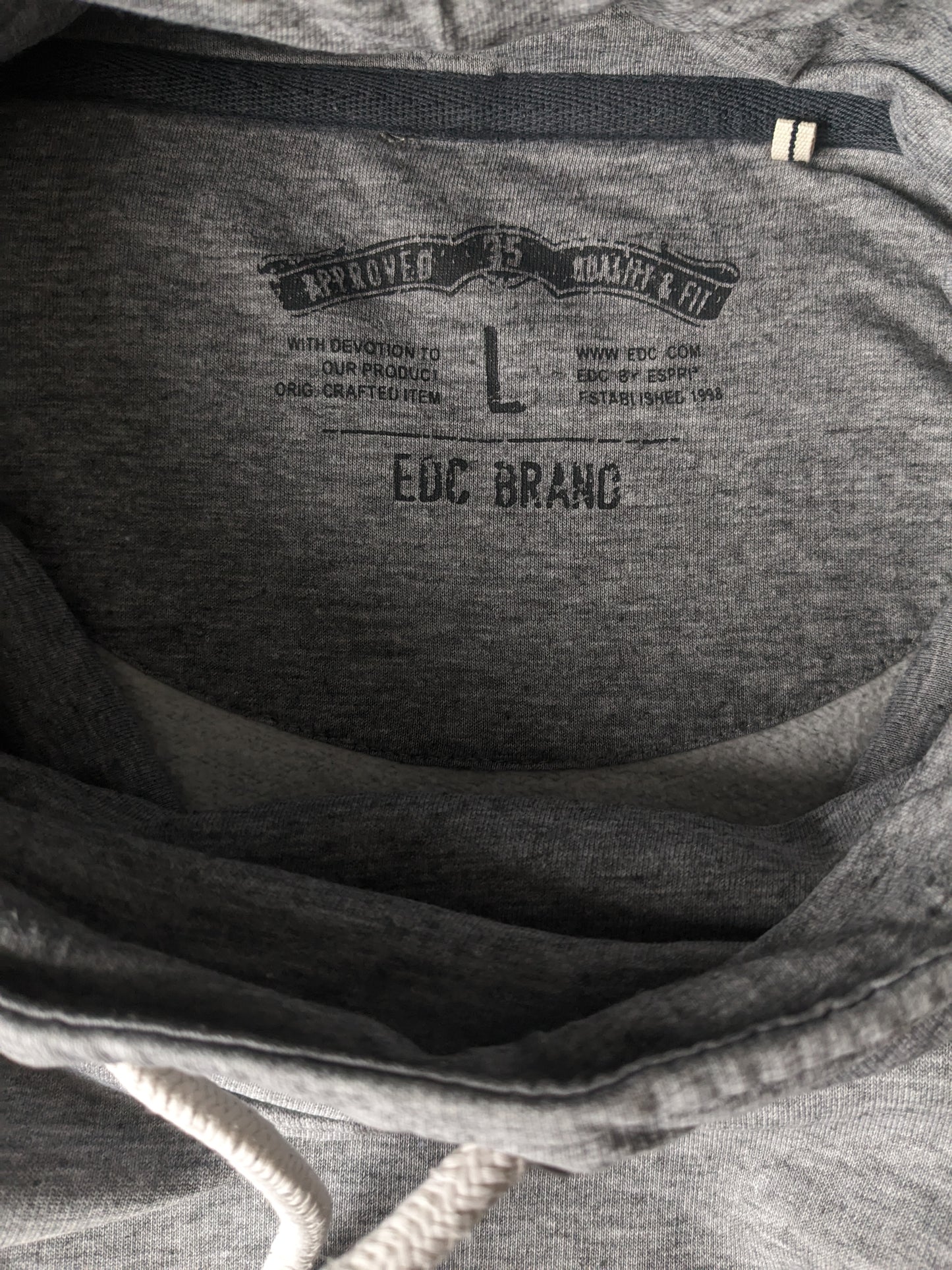 Sweater EDC con cuello de tortuga deportivo. Gris mezclado. Talla L.