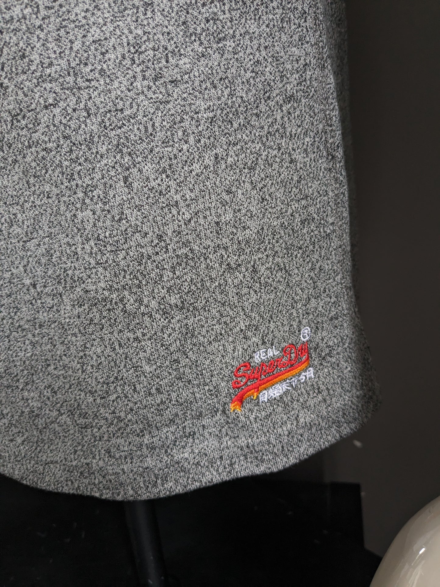 Superdry shirt. Zwart Grijs gemêleerd. Maat XL.