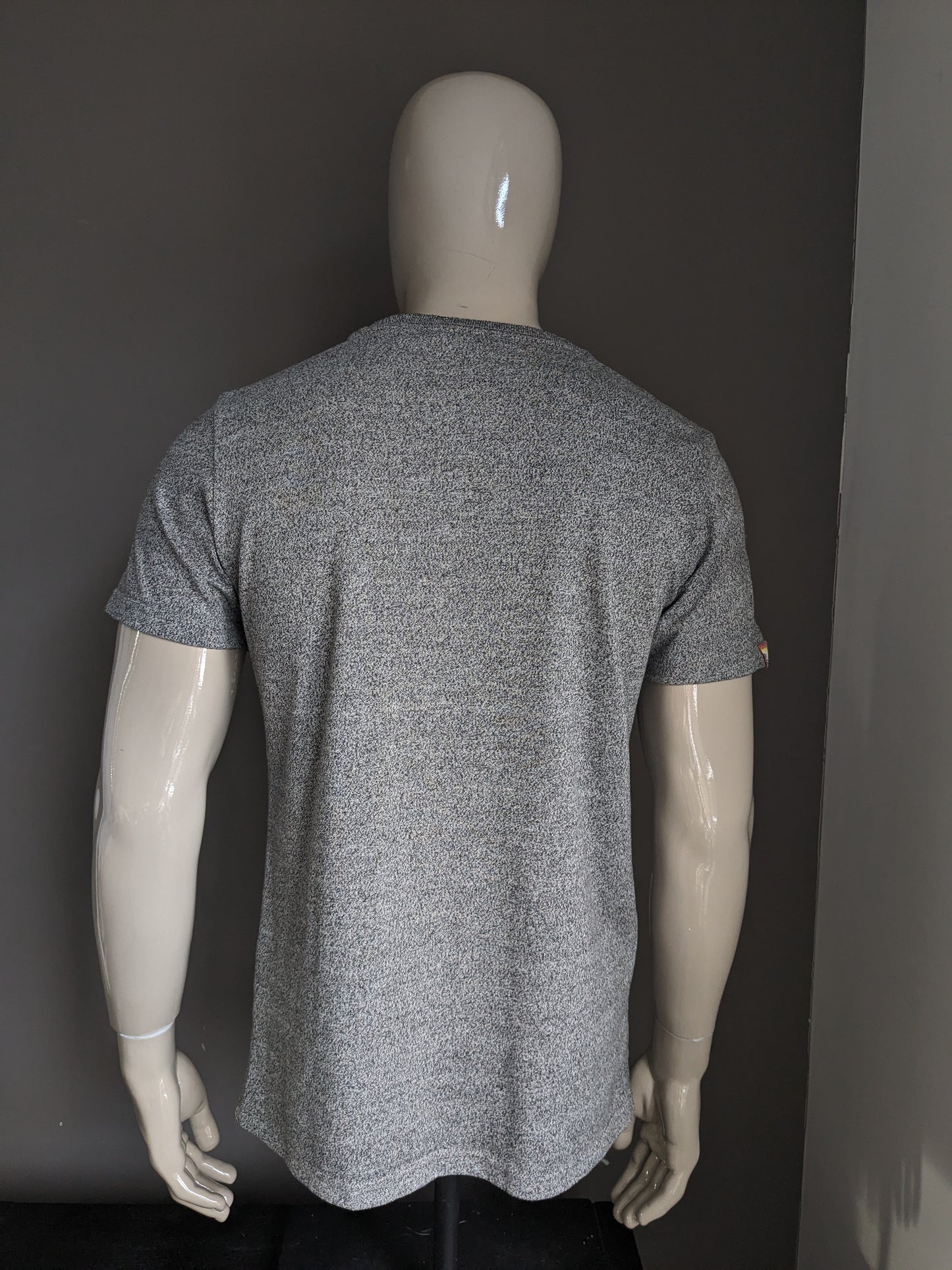 Superdry shirt. Zwart Grijs gemêleerd. Maat XL.