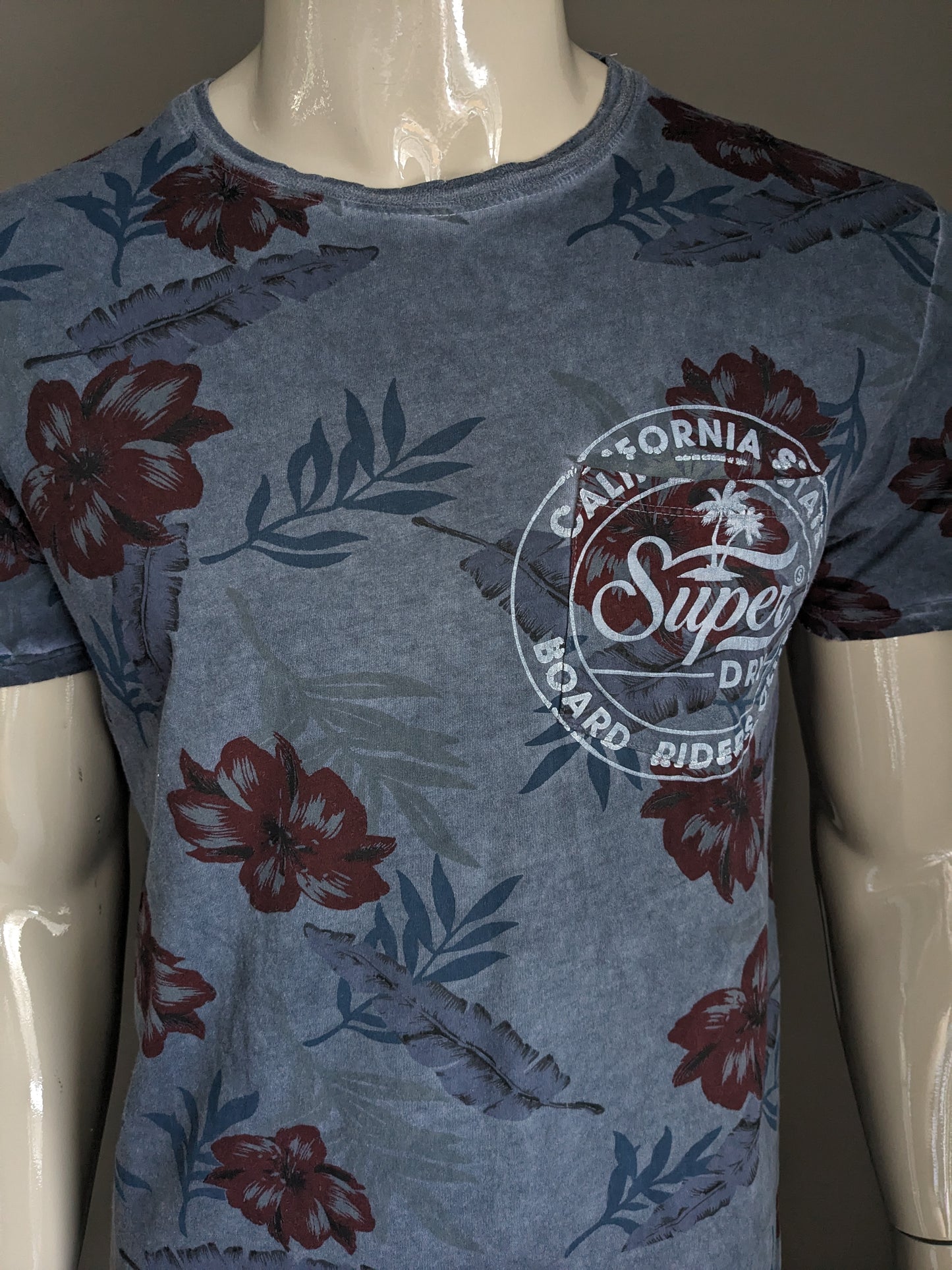 Superdry shirt. Blauw Rode bloemen print. Maat L.