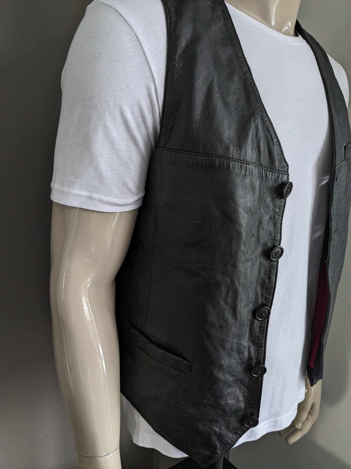 Double-sided Abbagliate leather waistcoat with 3 inner pockets. Black. Size 50 / M