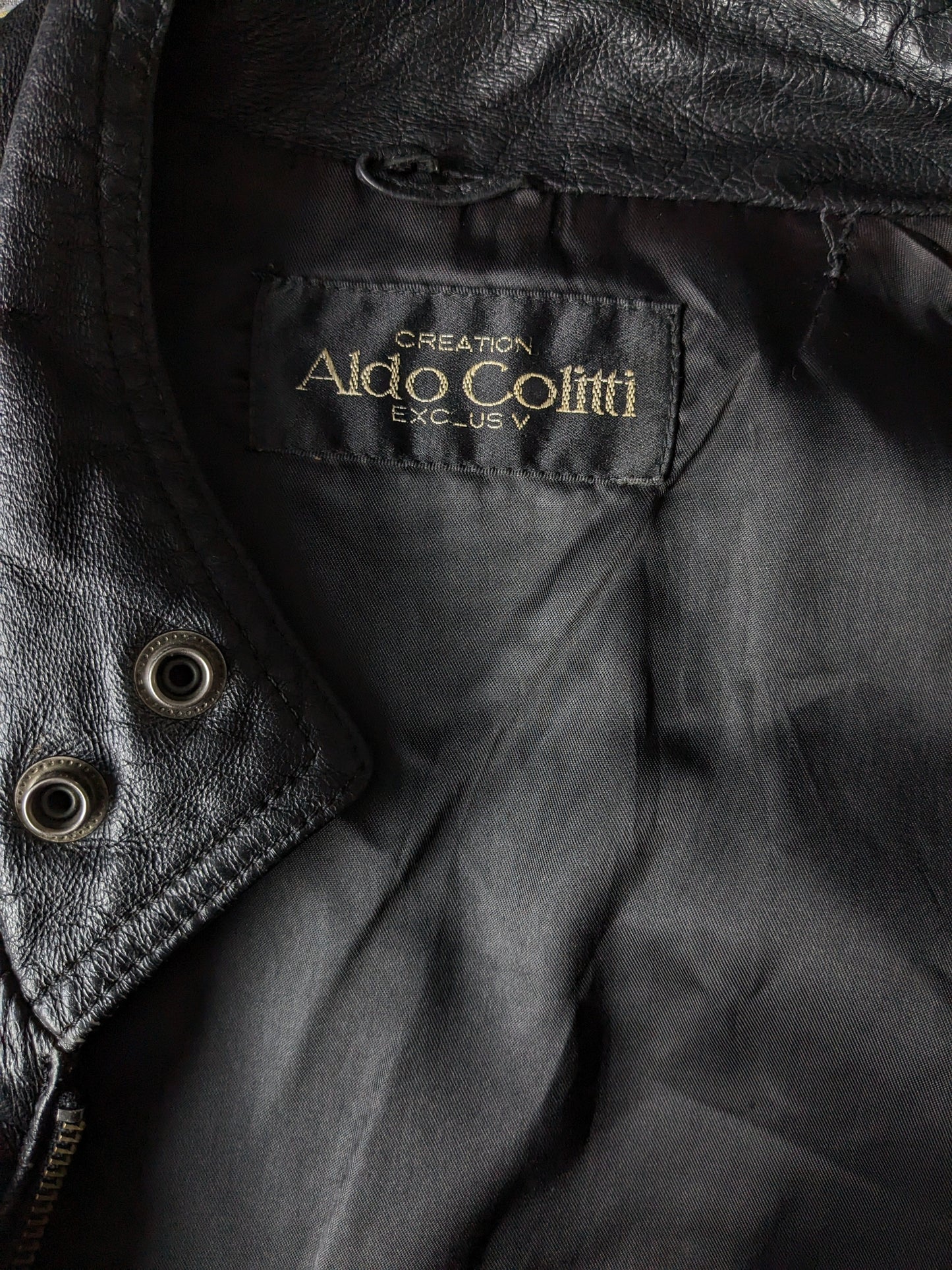 Vintage Aldo Colitti 80 - 90's apprend du corps / gilet à gilet avec des poches intérieures. Noir. Taille L.