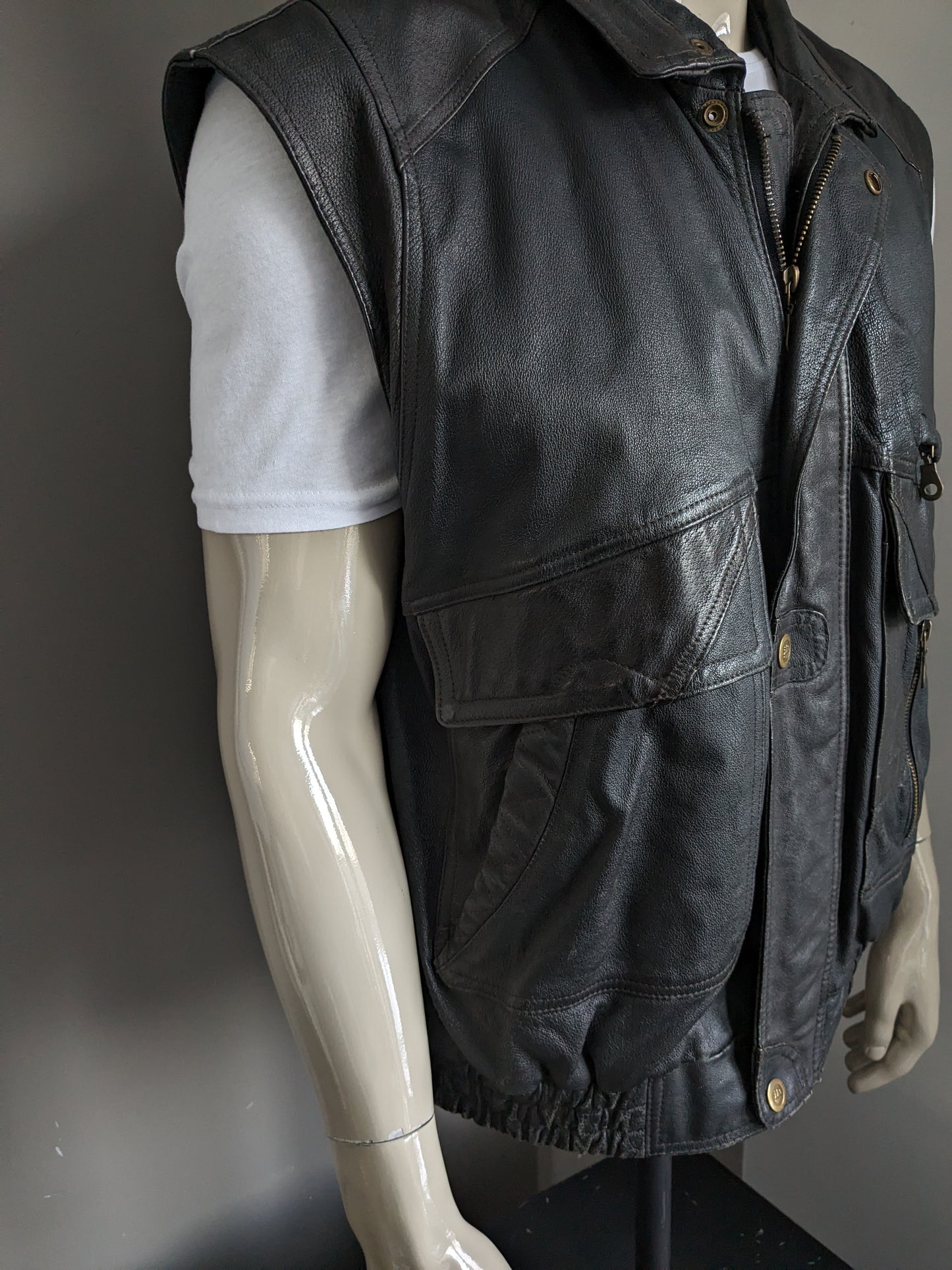 Henry Morrel Vintage Leather Body Warmer / waistcoat with double closure. Black. Size XL / XXL.