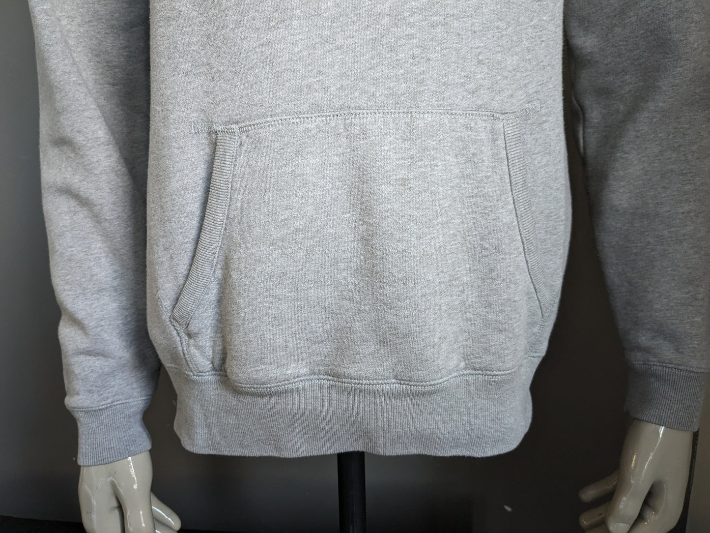 Hellgrauer, gemischter Kapuzenpullover von Jack Wills. Größe S.