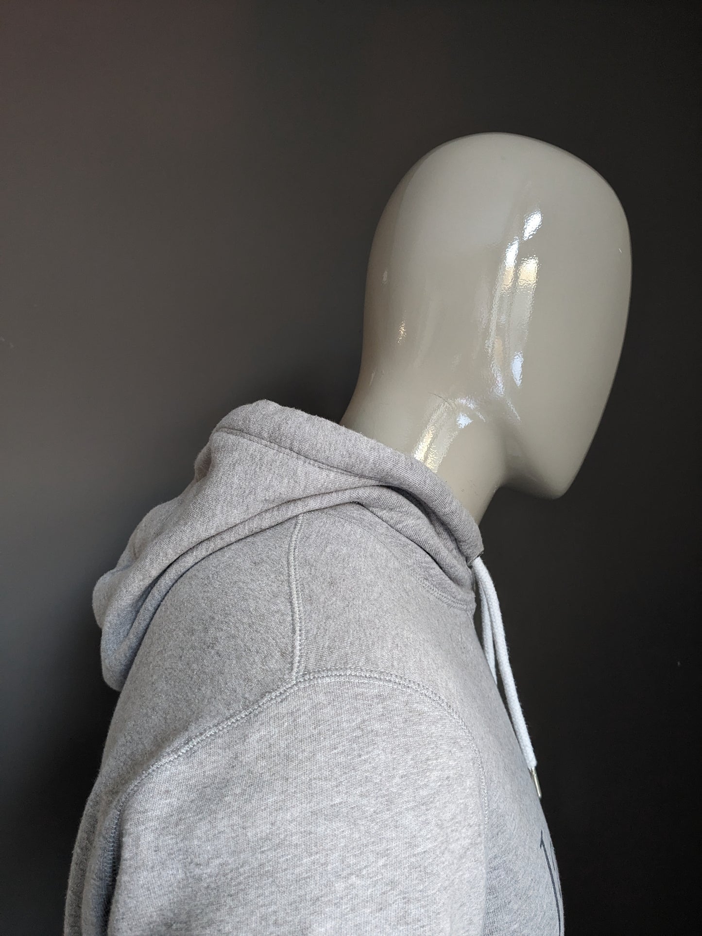 Hellgrauer, gemischter Kapuzenpullover von Jack Wills. Größe S.