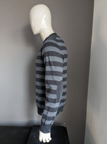 Manguun casual sweater with elbow patches. Black gray striped. Size XL.