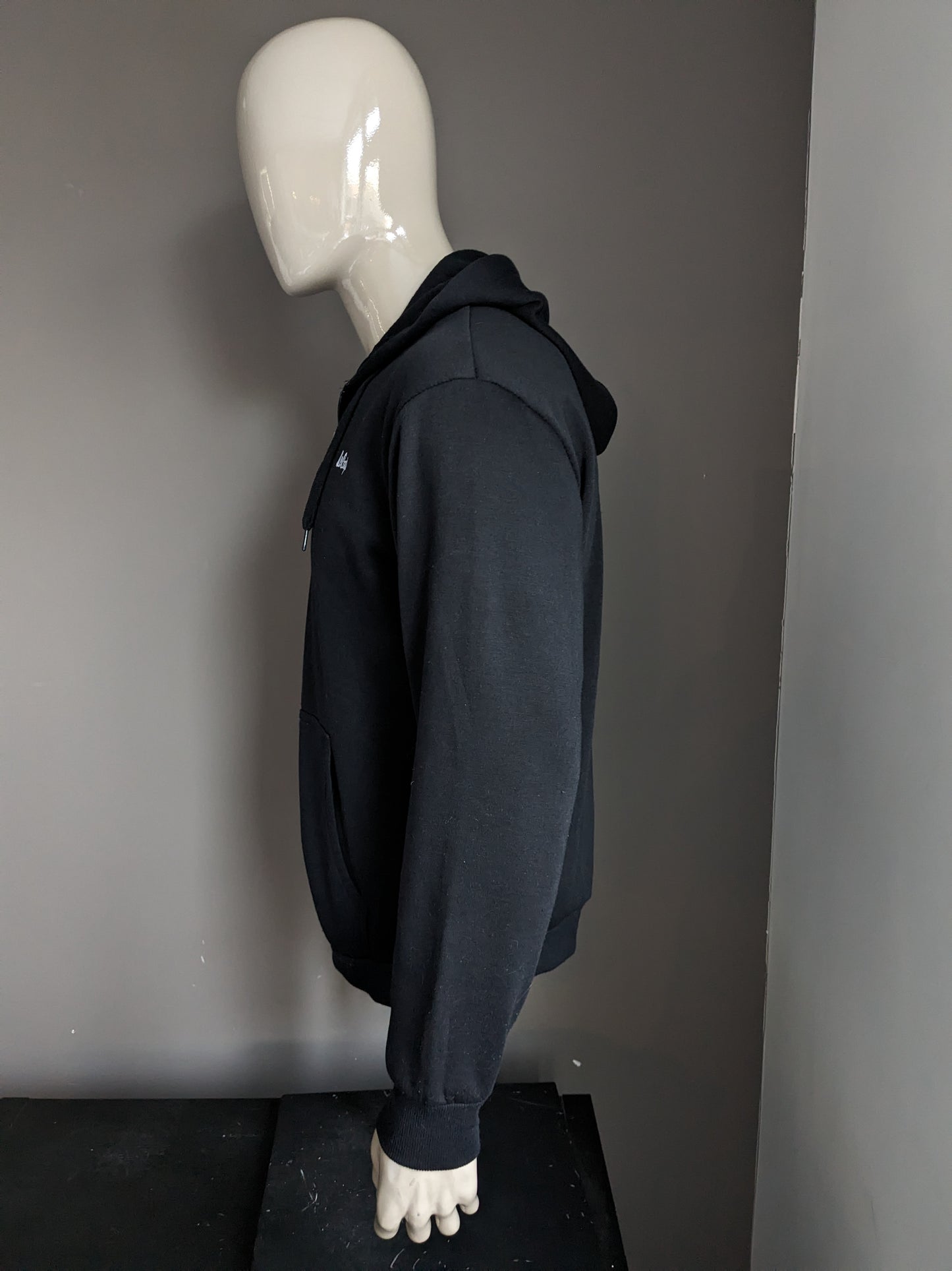 Lee Cooper cardigan with hood. Black. Size XL.