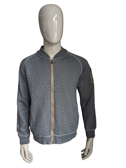 SilverCreek Vest with palpable motif. Gray. Size XL.