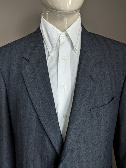 Veste en laine Varteks. Motif chevrons gris noir. Taille 56/XL. 45% laine.