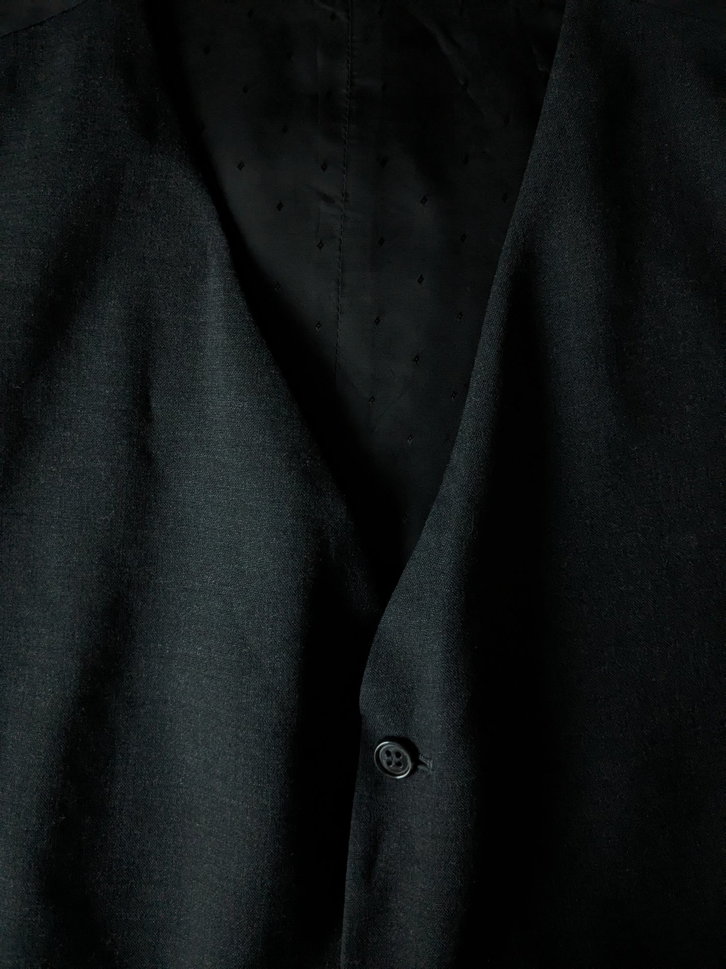 Gilet donkergrijs motief. Maat XL. #336