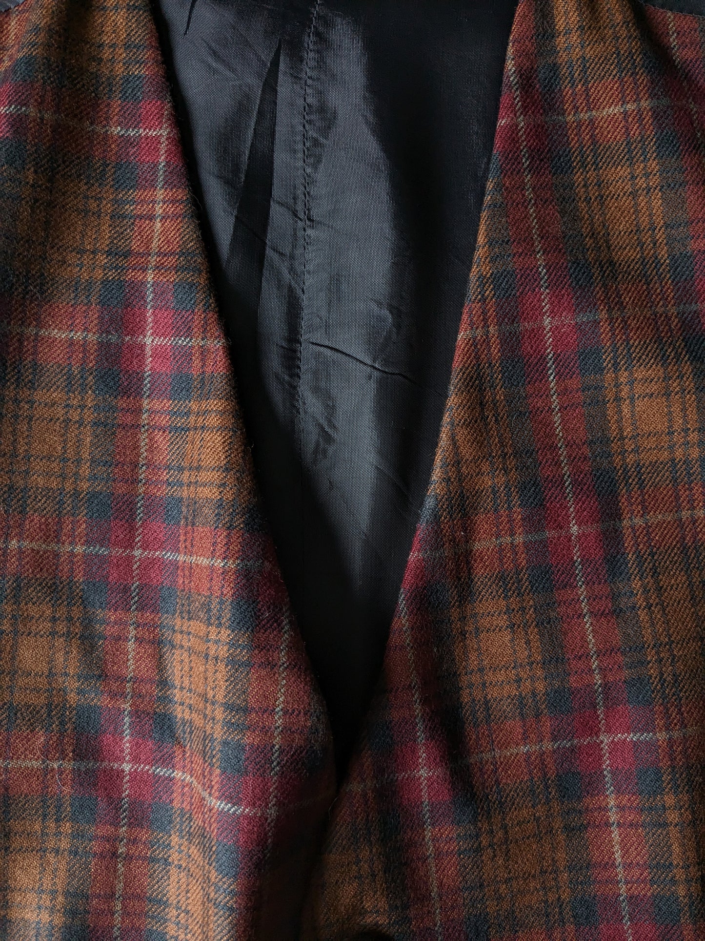 Wool waistcoat. Red Brown Green checked. Size L.