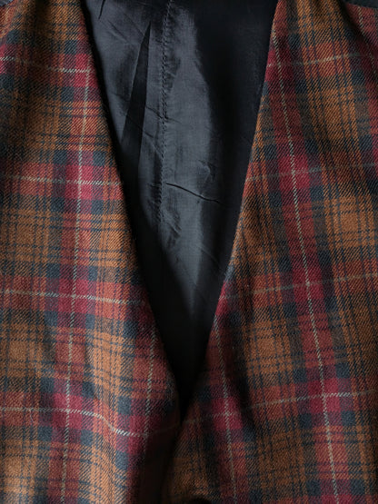 Wool waistcoat. Red Brown Green checked. Size L.