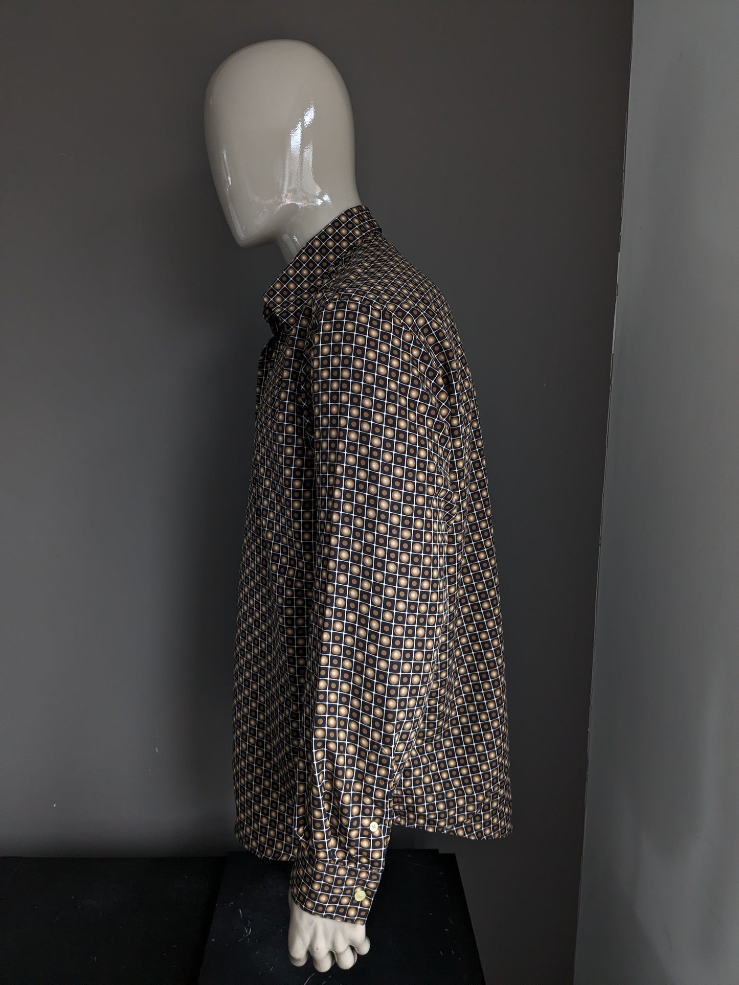 WE Men shirt. Brown Black 70's print. Size XXL / 2XL.