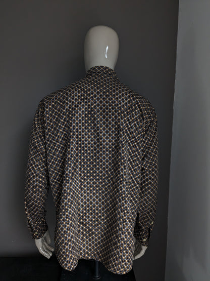 WE Men shirt. Brown Black 70's print. Size XXL / 2XL.