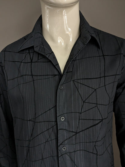 Cargo-Shirt. Schwarzer Druck. Größe L.
