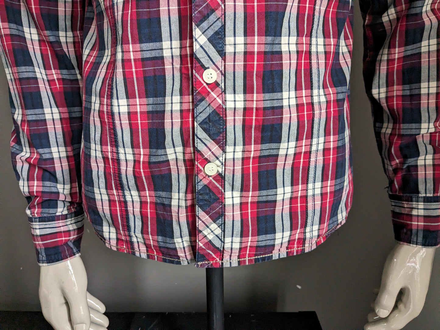 Deeluxe overhemd. Blauw Rood Wit geruit met applicaties. Maat L.