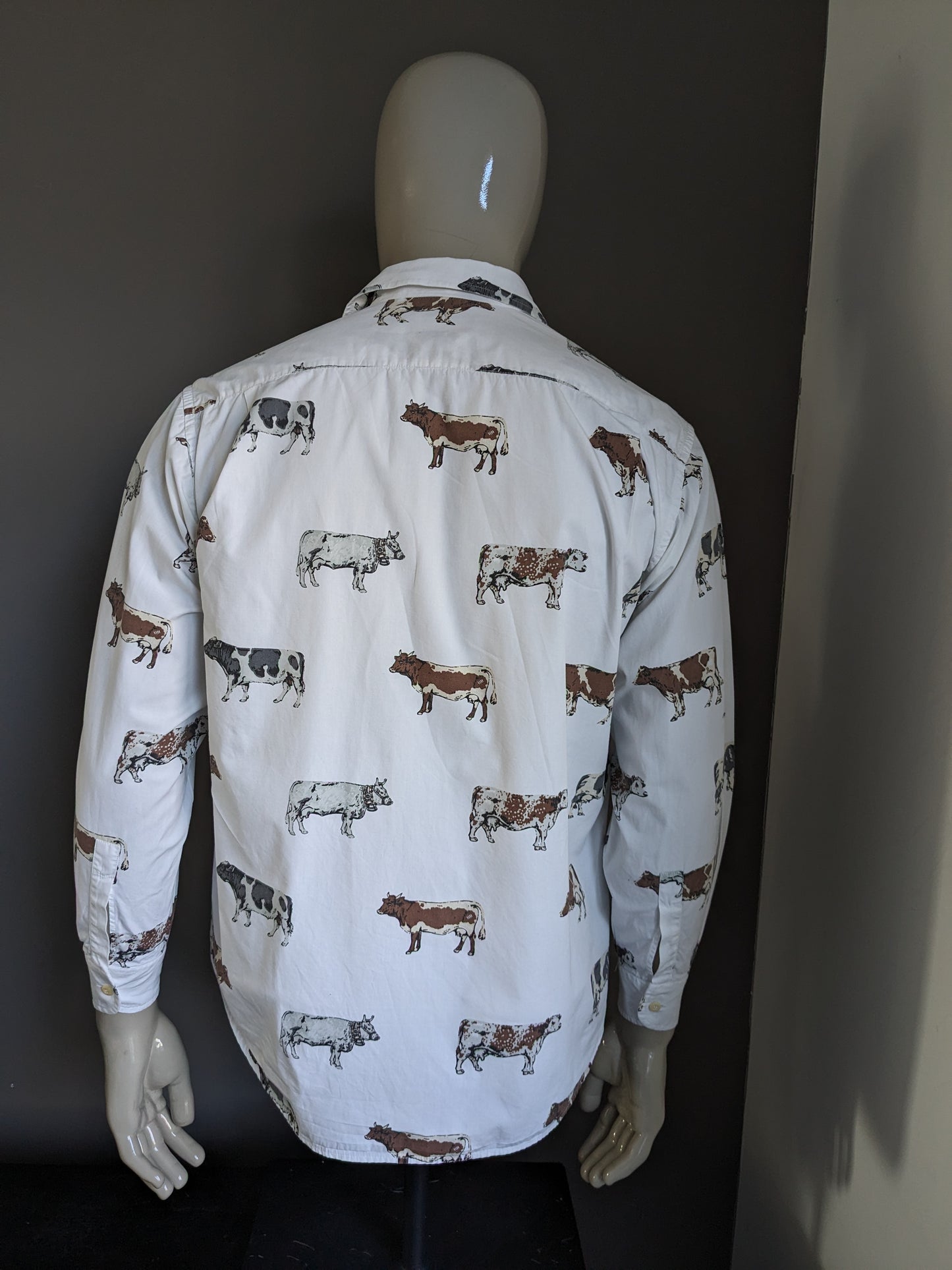 Camisa Vintage Nara Camice. Blanco con vacas grises marrones estampado. Talla L.