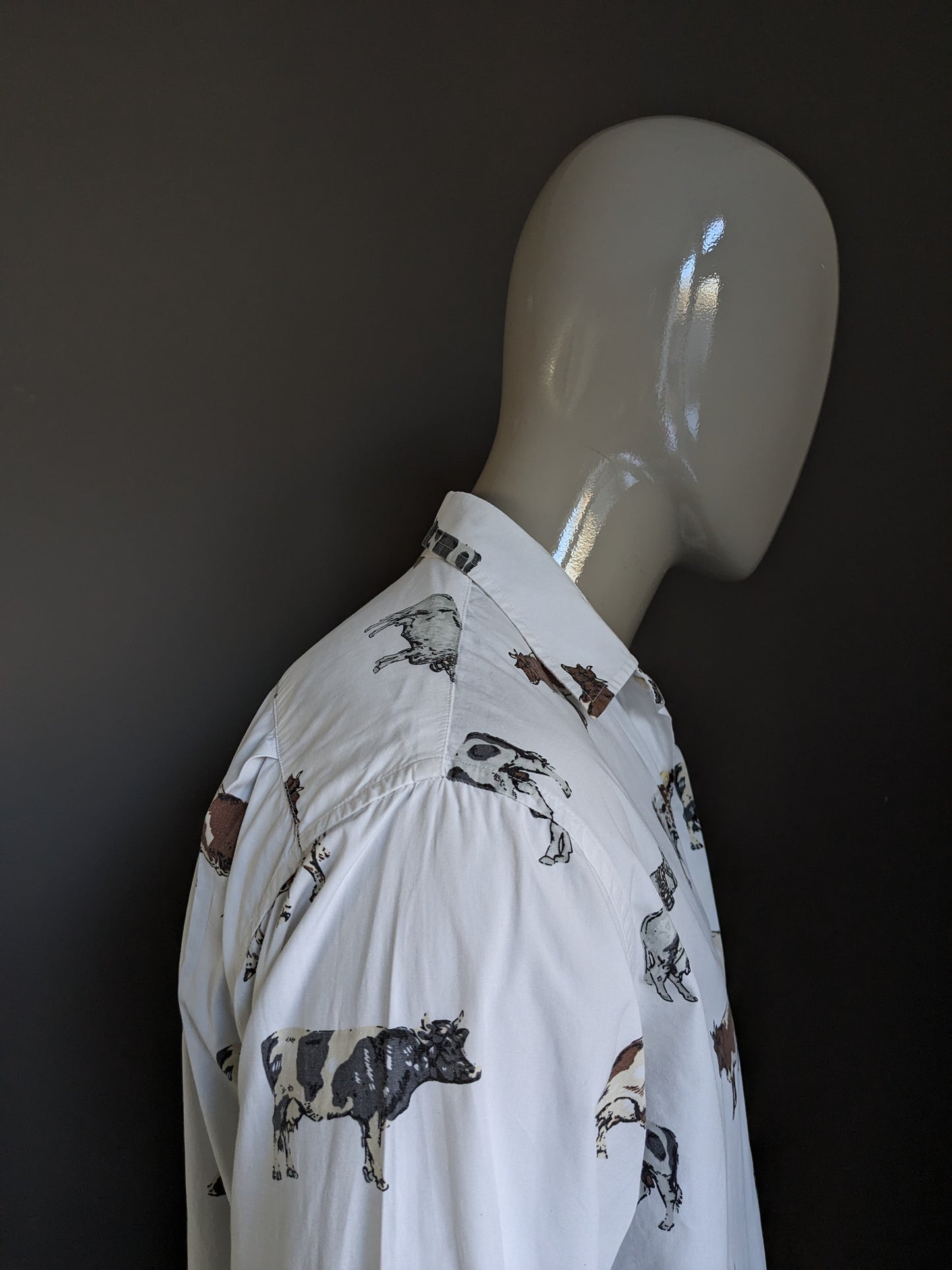 Vintage Nara Camice overhemd. Wit met Bruin Grijze koeien print. Maat L.