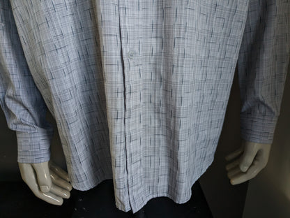 Huierman shirt. Gray motif. Size 45 / 46 >> 2XL / XXL.