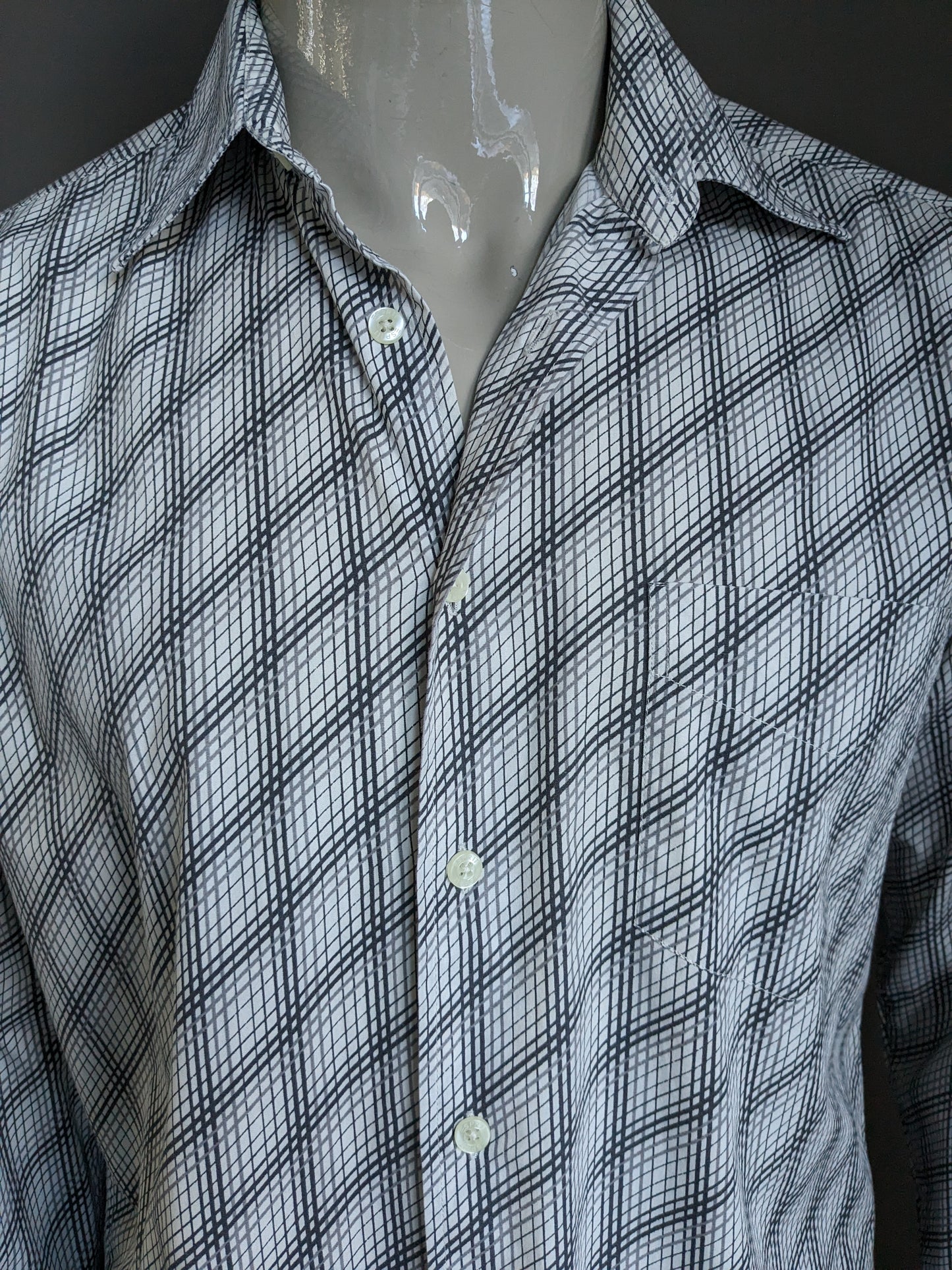 Camisa de espíritu. Impresión gris beige. Talla L.