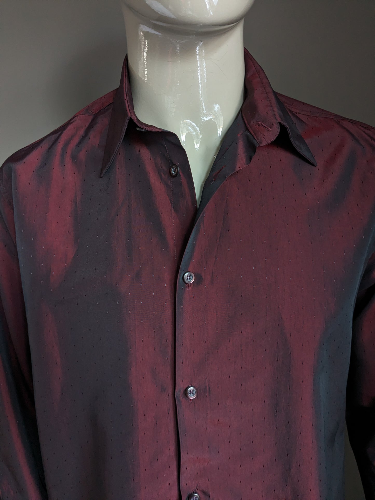Camisa Vintage Angelo Litrico. Burdeos Motif Glossy. Talla L.