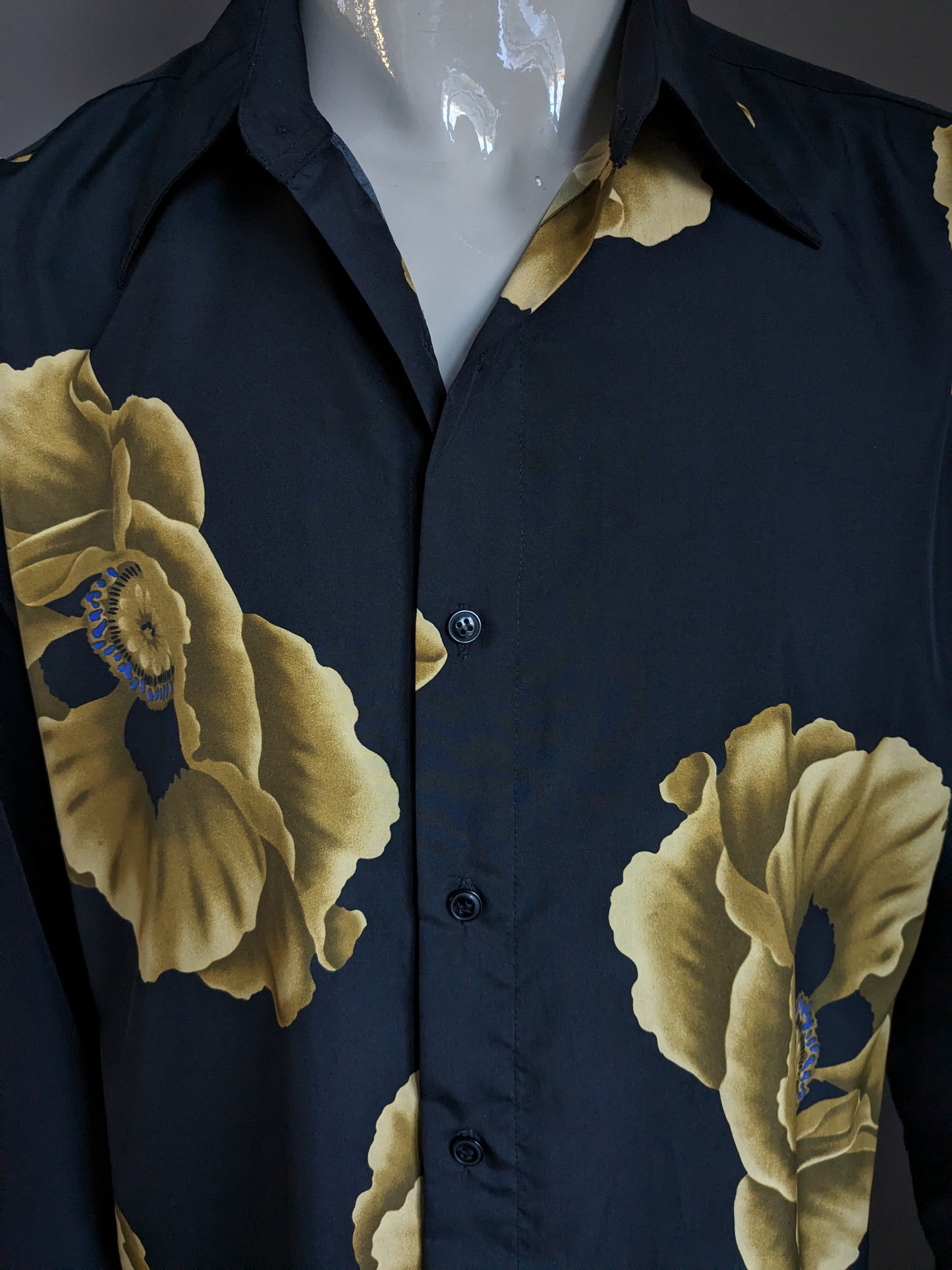 Vintage St. Clou overhemd. Zwart Goudkleurig bloemen print. Maat XL.
