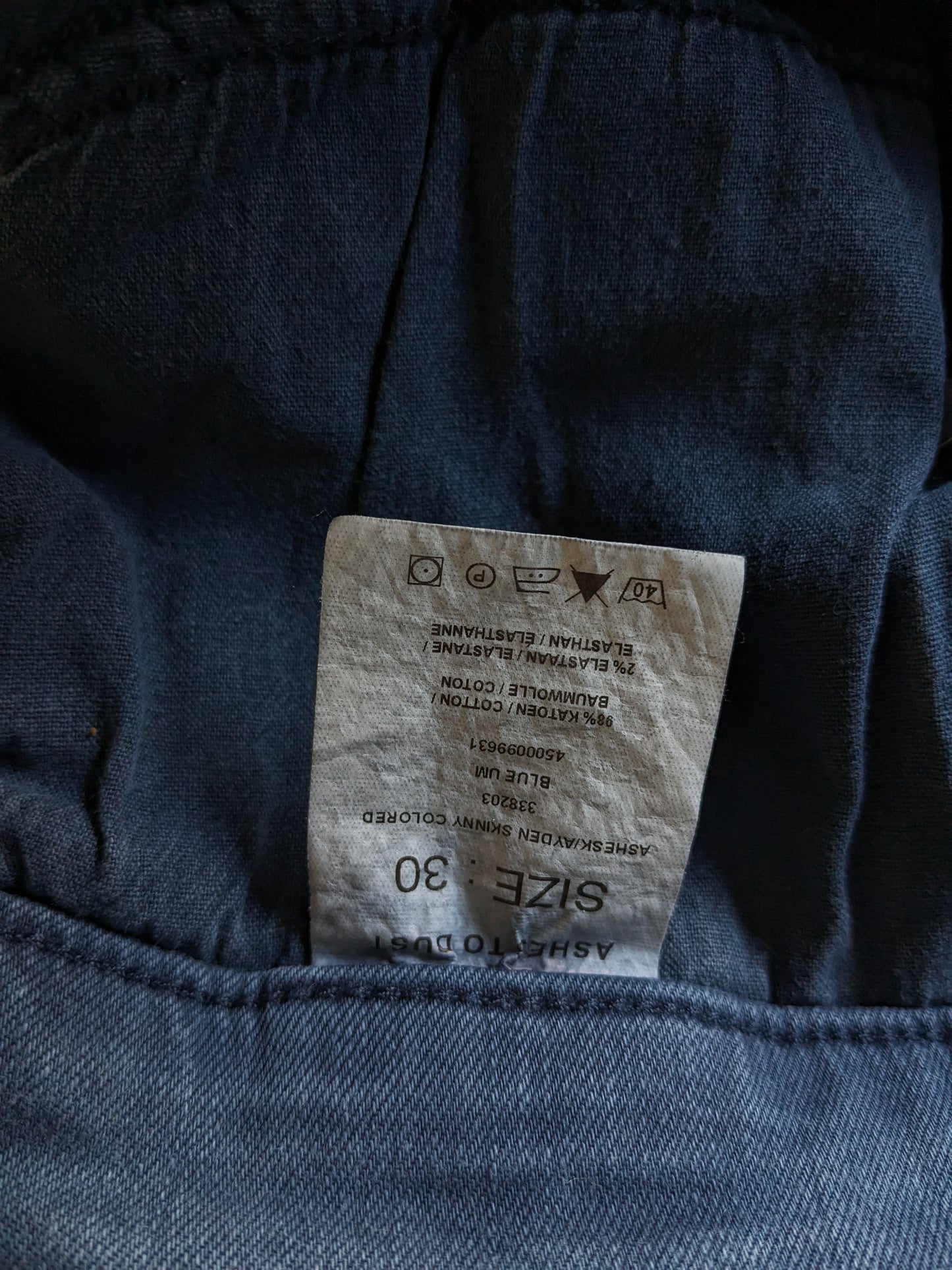 Cenizas a los jeans del polvo. Azul. Tamaño W30 - L26 estiramiento.