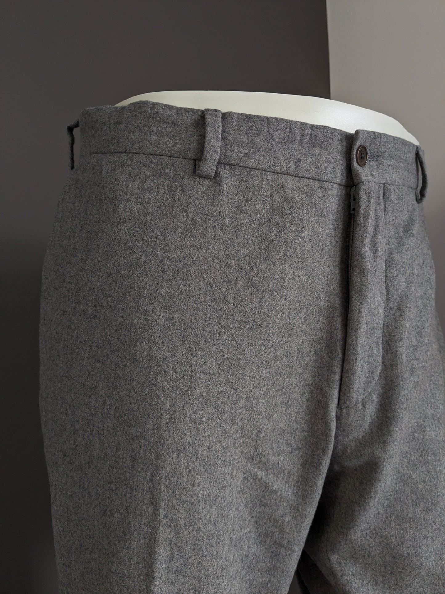 Wollen Ralph Lauren pantalon. Grijs gemêleerd. Maat 46 / S.