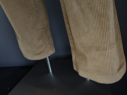 Pantalones de canalé Gardeur. Marrón. Talla 26 (52) / L.