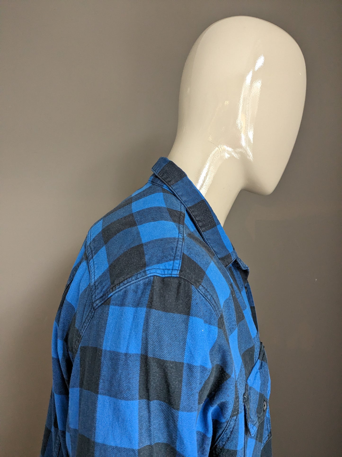 WE Fashion shirt. Blue black checkered. Size XXL / 2XL