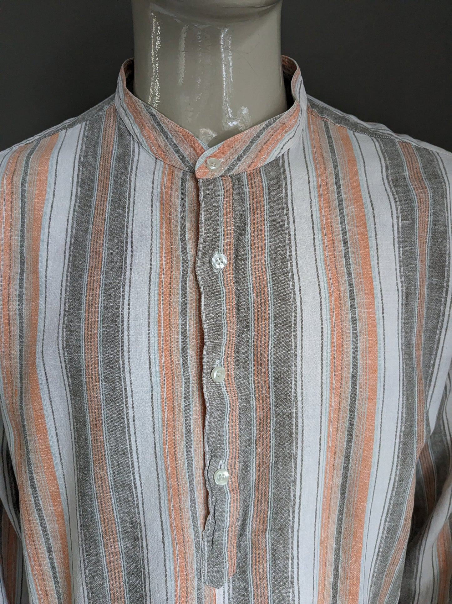 Vintage GW polo trui / overhemd met opstaande / farmers / Mao kraag. Oranje grijs gestreept. 55% linnen. Maat XXL.