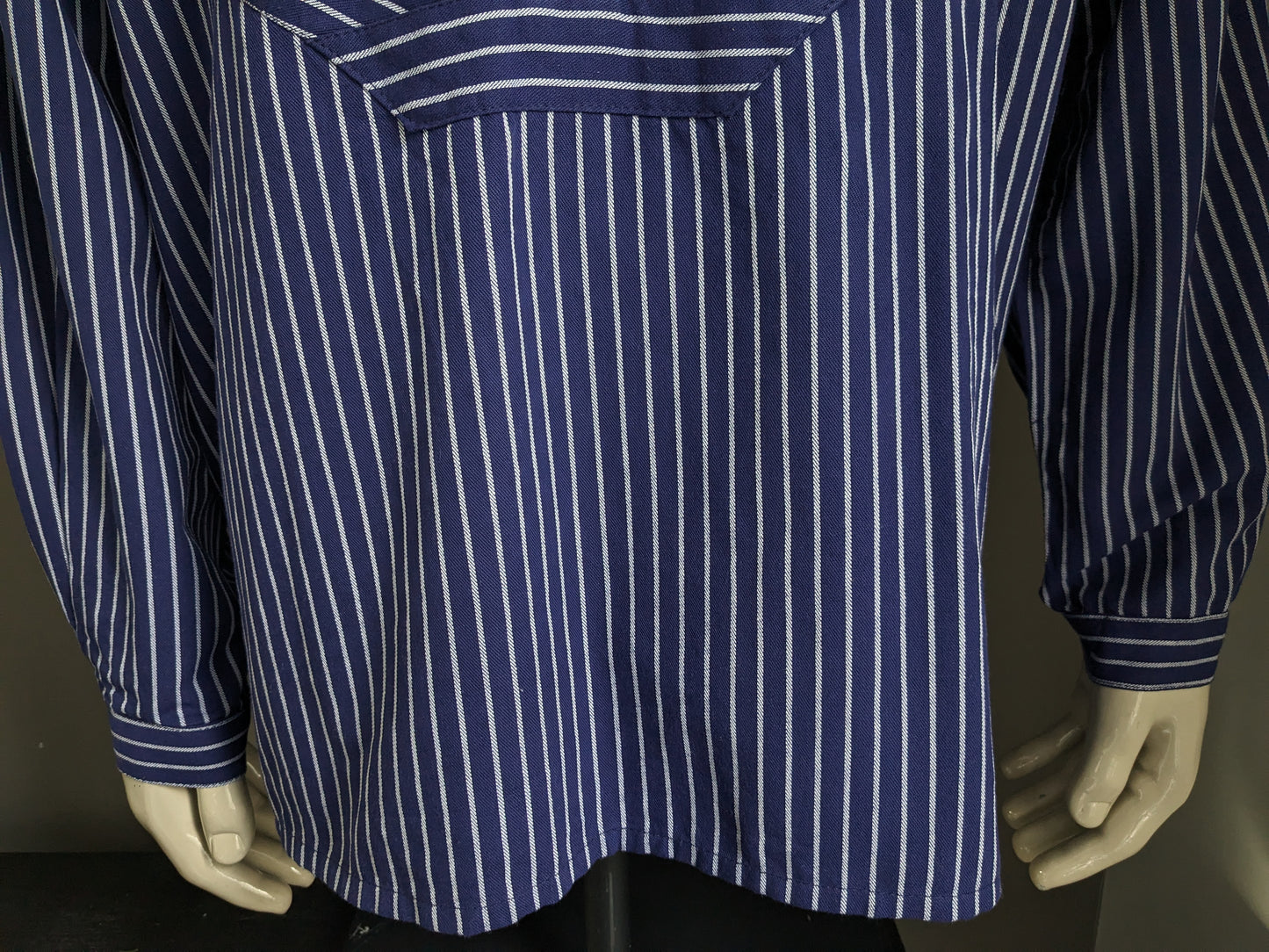 Vintage Duster polo trui / overhemd met opstaande / farmers / Mao kraag. Blauw wit gestreept. Maat XXL / 2XL
