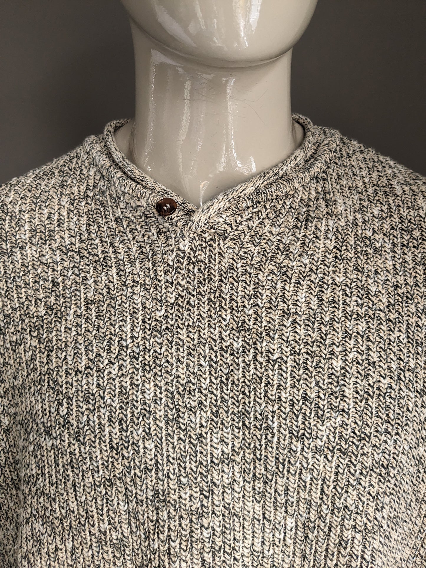 Mannes Mode -Vintage -Pullover. Grau Beige gemischt. Größe L / XL Vintage Übergroßes Modell.