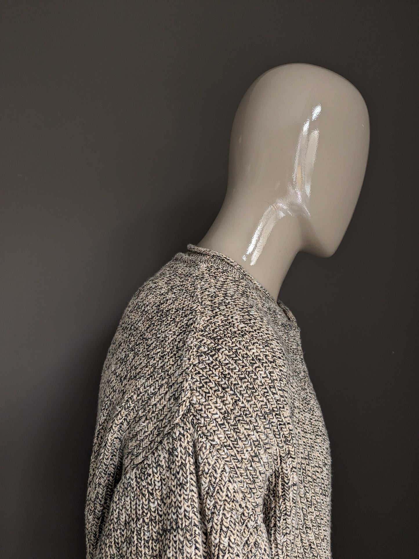Man's fashion vintage sweater. Gray beige mixed. Size L / XL Vintage Oversized Model.