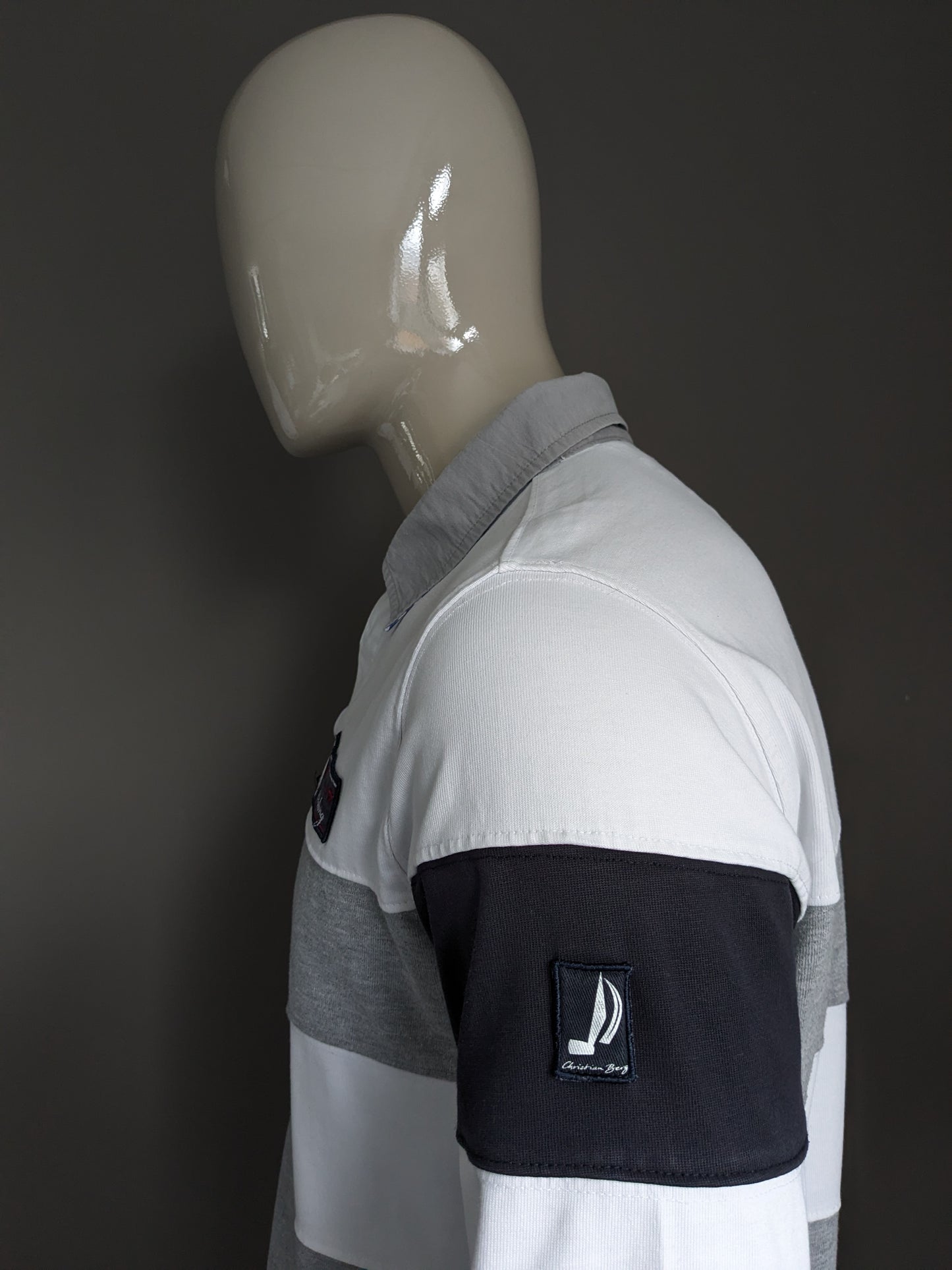 Pull polo Christian Berg. Rayé gris blanc. Taille L.